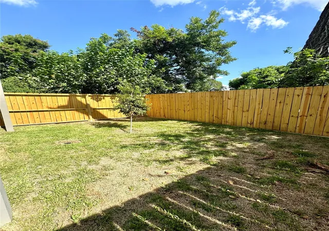 17th image of 7322 Laredo St, Houston, TX 77020 | MLS# 71011861