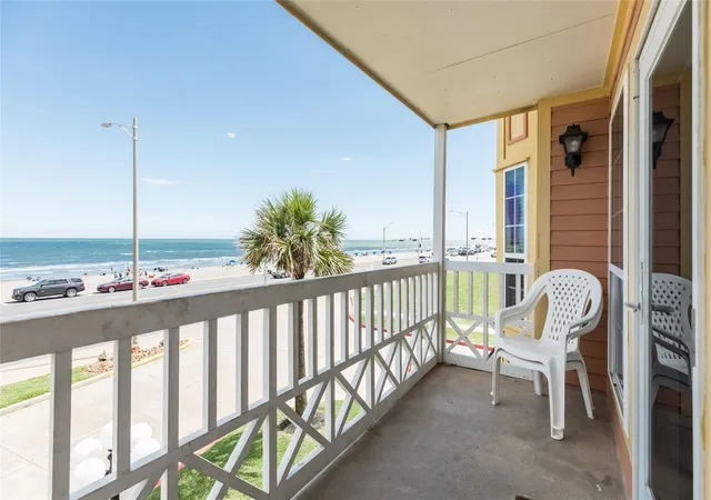 Homes for sale in Galveston, TX | 6300 Seawall Boulevard #1201, Galveston, TX 77551 | MLS# 15041512