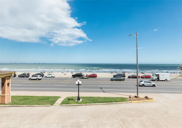 Homes for sale in Galveston, TX | 6300 Seawall Boulevard #1201, Galveston, TX 77551 | MLS# 15041512