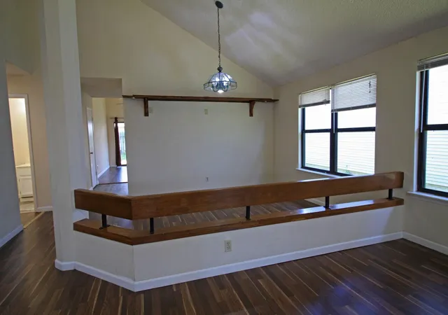 4th image of 11306 Bayou Pl Ln, Houston, TX 77099 | MLS# 11089200