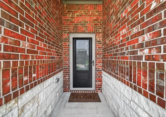 Photo 3 of Single family home for sale at 3205 Foresail Ln, Santa Fe, TX 77510 | MLS# 67295118 | Listing updated on 2026-09-16