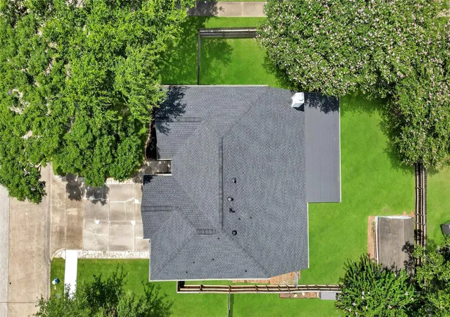 40th image of 16003 Salton Point Dr, Friendswood, TX 77546 | MLS# 18778376