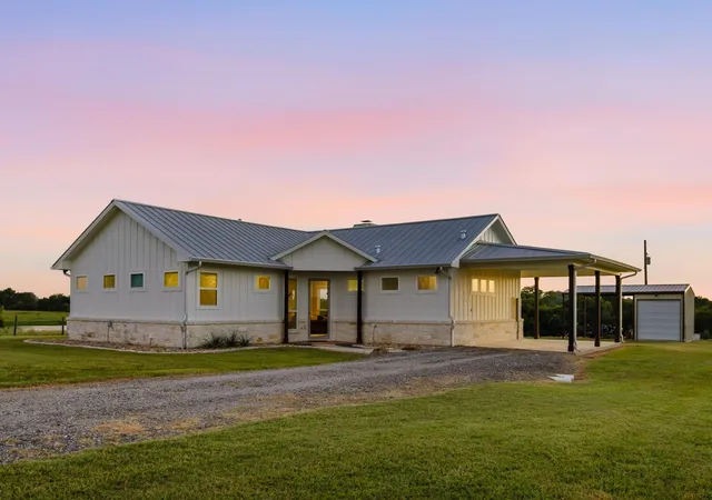 2nd image of 8437 Tottenham Rd, Chappell Hill, TX 77426 | MLS# 24136720
