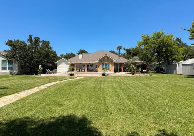 Homes for sale in Marquez, TX | 20274 County Road 376, Marquez, TX 77865 | MLS# 50920336