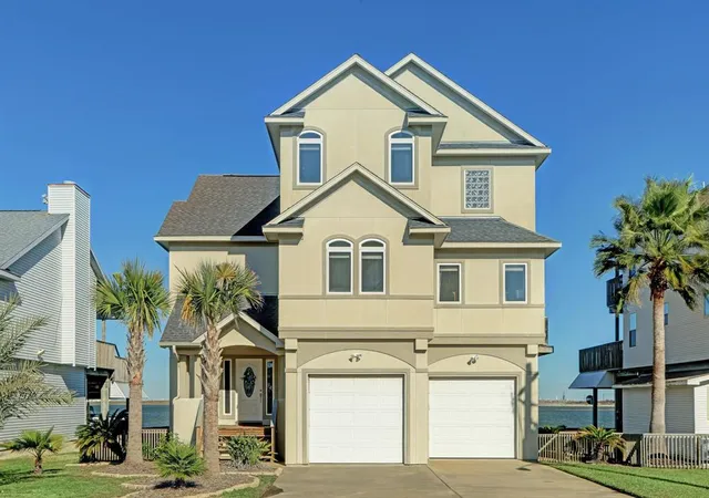 2nd image of 442 Jeanie Lynn St, Galveston, TX 77554 | MLS# 57517993