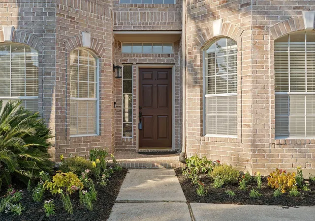 4th image of 810 Flanners Ct, Spring, TX 77373 | MLS# 77772935