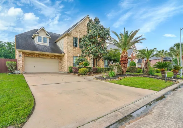 2nd image of 2322 Vinemead Ct, Katy, TX 77450 | MLS# 85939399
