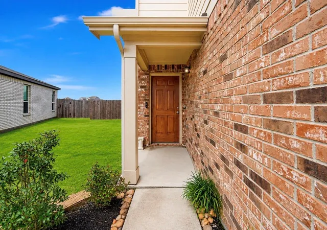 Photo 3 of Single family home for sale at 4487 Kingswell Manor Ln, Katy, TX 77493 | MLS# 10782377 | Listing updated on 2026-08-09