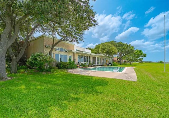 3rd image of 1700 S Virginia, Port Lavaca, TX 77979 | MLS# 15101999