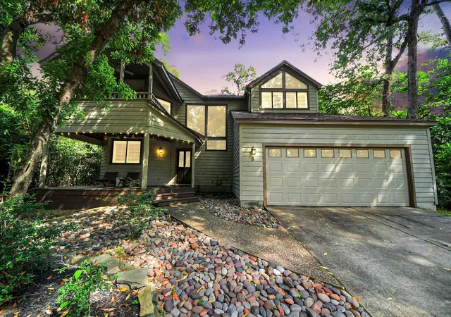 Photo 2 of Single family home for sale at 3 Hidden Deer Cor Ct, Spring, TX 77381 | MLS# 89985621 | Listing updated on 2026-08-24