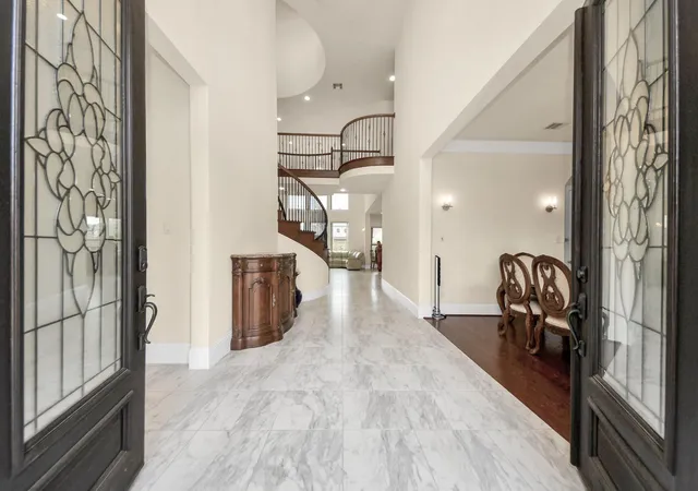 Photo 3 of Single family home for sale at 18111 Dockside Landing Dr, Cypress, TX 77433 | MLS# 89826320 | Listing updated on 2026-08-22