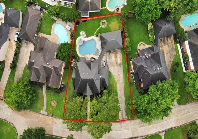 Photo 3 of Single family home for sale at 1818 Mountain Aspen Ln, Kingwood, TX 77345 | MLS# 4482617 | Listing updated on 2026-07-20