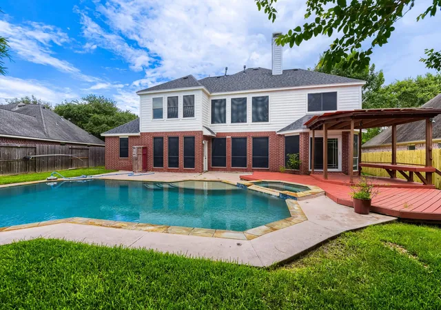 Photo 2 of Sale Pending at 4503 Toledo Bnd Dr, Richmond, TX 77406 | MLS# 21357677 | Listing updated on 2026-09-09