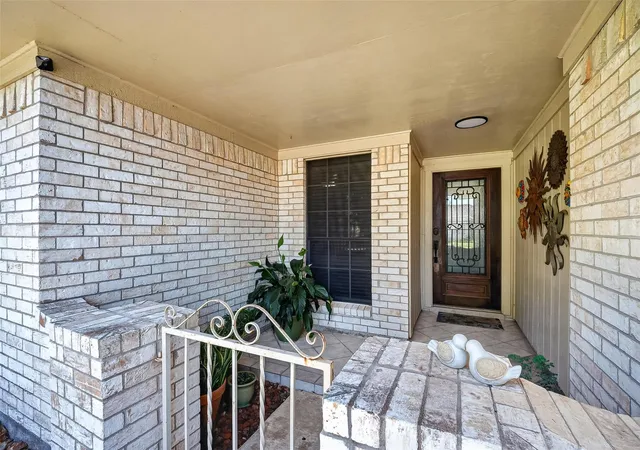 4th image of 4810 Pocahontas Dr, Pasadena, TX 77505 | MLS# 10260532