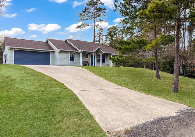1st image of 254 E Sunset Dr, Onalaska, TX 77360 | MLS# 69647499