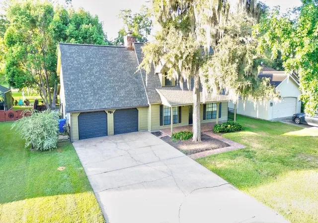 47th image of 235 S Amherst Dr, West Columbia, TX 77486 | MLS# 69133746