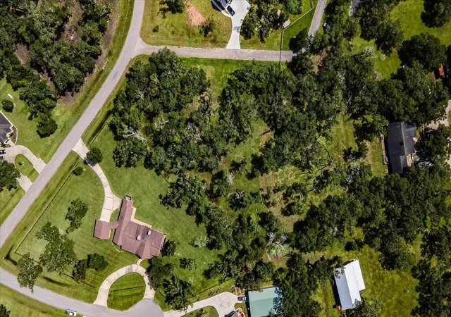 Photo 2 of Land for sale at 406 Thousand Oaks Dr, Angleton, TX 77515 | MLS# 36774653 | Listing updated on 2026-07-28