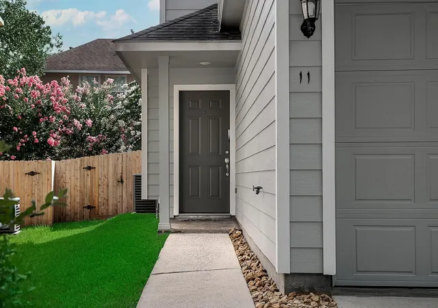 Homes for sale in The Woodlands, TX | 11 Scenic Brook Ct, The Woodlands, TX 77382 | MLS# 50855174
