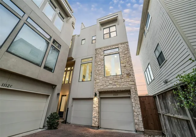 1st image of 1112 Autrey St #D, Houston, TX 77006 | MLS# 77923400