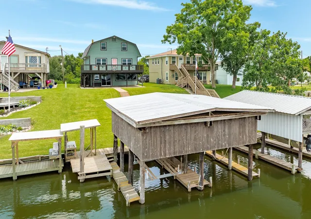 Photo 1 of Sale Pending at 5347 County Rd 868e, Brazoria, TX 77422 | MLS# 65771242 | Listing updated on 2026-10-04