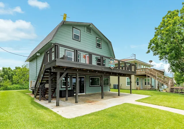 Photo 2 of Sale Pending at 5347 County Rd 868e, Brazoria, TX 77422 | MLS# 65771242 | Listing updated on 2026-10-04