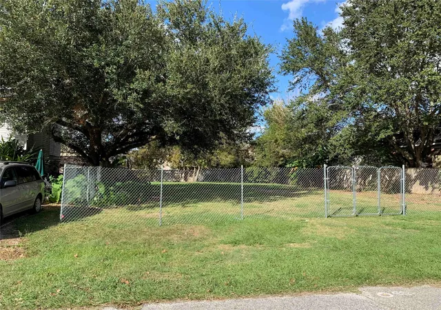 Photo 3 of Land for sale at 4122 Hartt St, Houston, TX 77025 | MLS# 57342259 | Listing updated on 2026-06-28