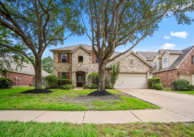 Photo 2 of Single family home for sale at 10410 Pitcataway Dr, Spring, TX 77379 | MLS# 68371980 | Listing updated on 2026-09-12
