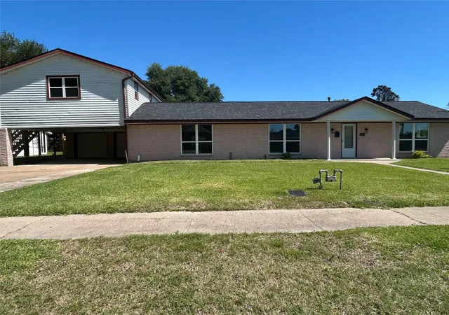 Photo 1 of Single family home for sale at 7110 Carver Ave, Texas City, TX 77591 | MLS# 36140288 | Listing updated on 2026-09-15
