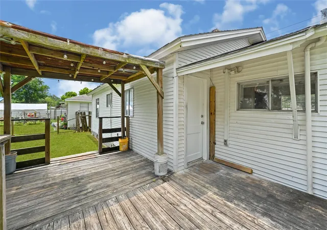 Photo 3 of Single family home for sale at 2607 Oleander Dr, Pasadena, TX 77503 | MLS# 37235512 | Listing updated on 2026-08-27