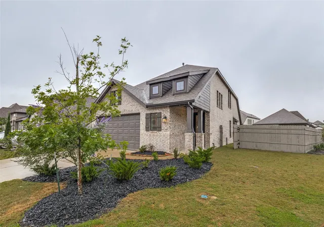 Photo 3 of Sale Pending at 16023 Harvest Moon Ct, Conroe, TX 77302 | MLS# 61979512 | Listing updated on 2026-09-15