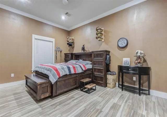 Photo 3 of Single family home for sale at 4008 Colvin St, Houston, TX 77013 | MLS# 54556708 | Listing updated on 2026-02-14