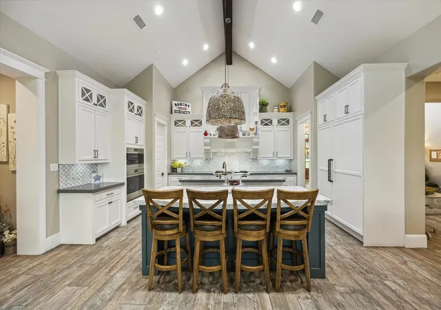3rd image of 1255 Bronco Trl, Angleton, TX 77515 | MLS# 17824897