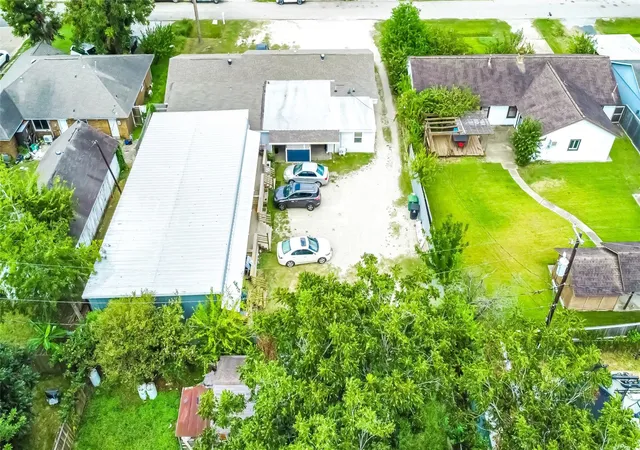 4th image of 4407 Continential Dr, Houston, TX 77072 | MLS# 94106605