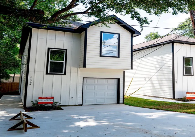 Photo 3 of Single family home for sale at 11384 Underwood St, Willis, TX 77318 | MLS# 64875248 | Listing updated on 2026-08-06