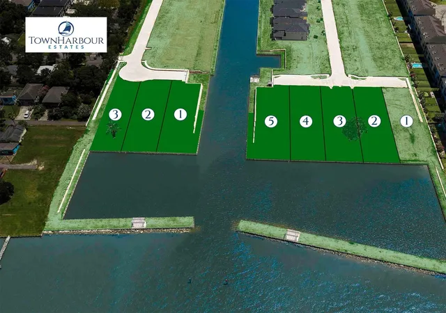 3rd image of 113 Seaway Ln, League City, TX 77573 | MLS# 60364015
