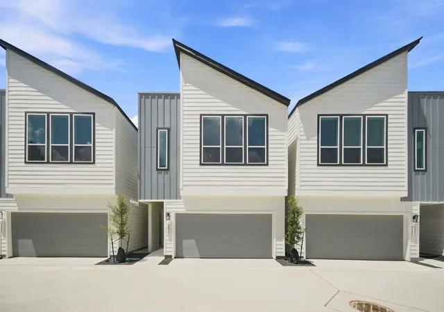 1st image of 6053 Cebra St, Houston, TX 77091 | MLS# 36289074