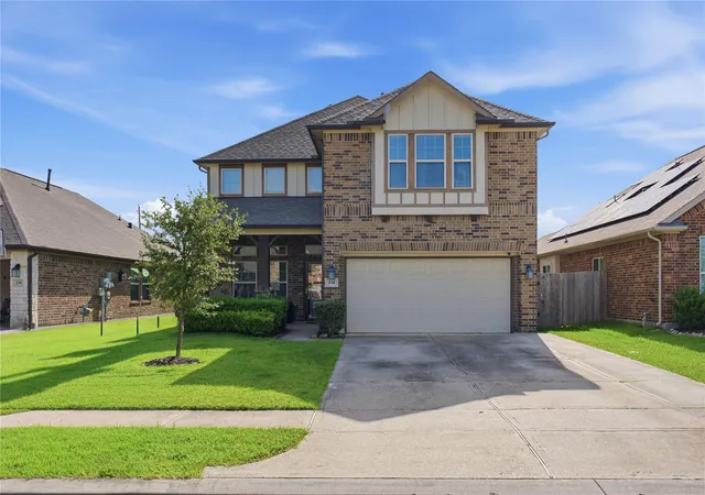 1st image of 234 Dale Ridge Ln, Dickinson, TX 77539 | MLS# 43970890