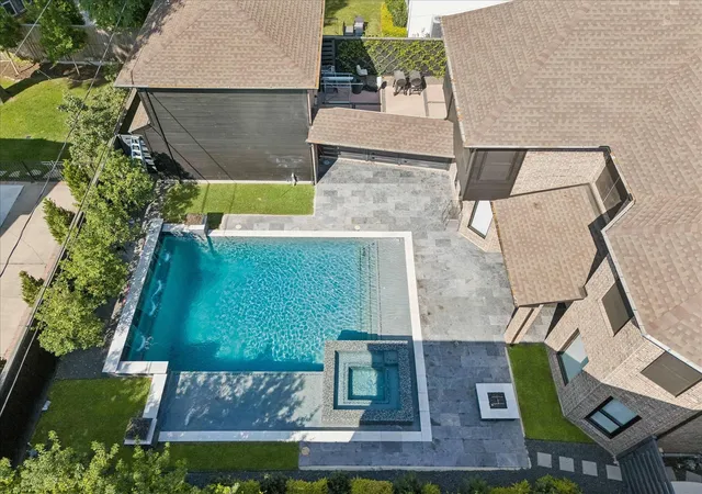 Photo 3 of Single family home for sale at 4521 Merrie Ln, Bellaire, TX 77401 | MLS# 56175286 | Listing updated on 2026-09-22