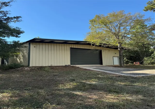 3rd image of 200 Spring Ridge Rd, Coldspring, TX 77331 | MLS# 36342038