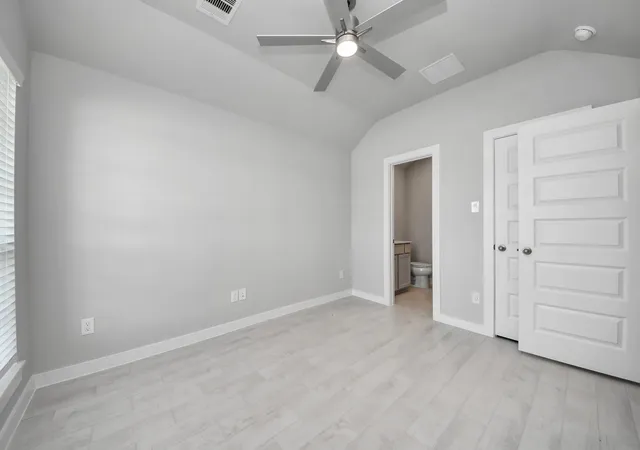 Photo 3 of Single family home for sale at 319 Ice Shore Trl, Dayton, TX 77535 | MLS# 30225584 | Listing updated on 2026-09-07