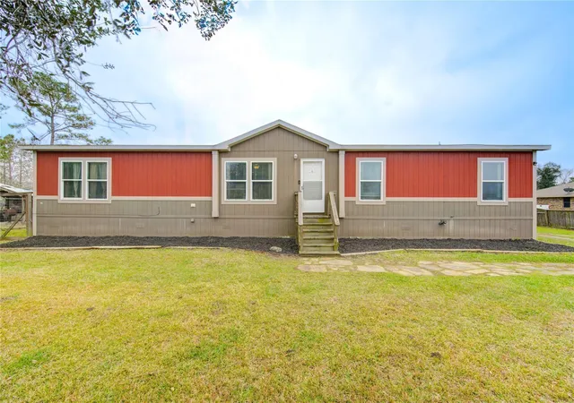 Photo 1 of Single family home for sale at 2923 County Road 292, Alvin, TX 77511 | MLS# 40063096 | Listing updated on 2026-09-09
