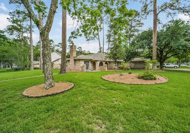 Photo 4 of Single family home for sale at 25302 Fairbrook Ln, Spring, TX 77373 | MLS# 81502965 | Listing updated on 2026-10-02