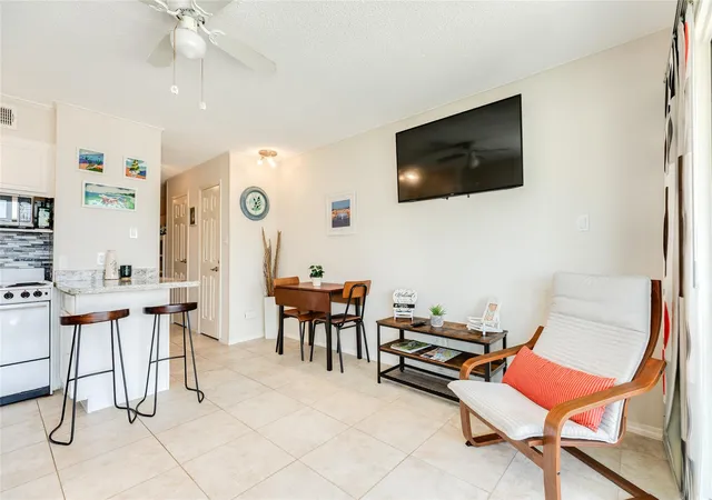 Photo 2 of Condo for sale at 6102 Seawall Blvd #278, Galveston, TX 77551 | MLS# 40736681 | Listing updated on 2026-09-04