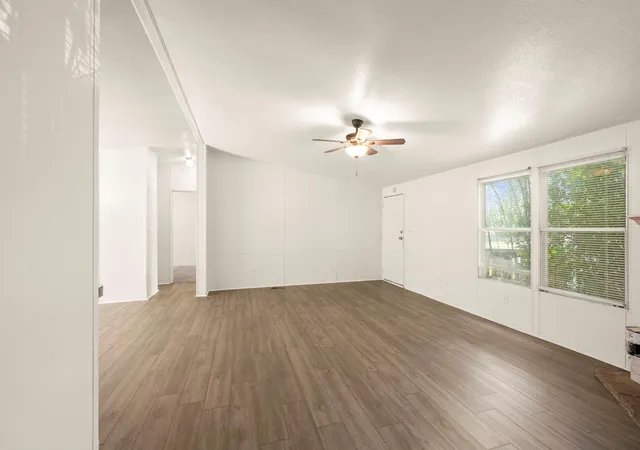 Photo 3 of Single family home for sale at 16495 Taurus Ct, Conroe, TX 77306 | MLS# 52621944 | Listing updated on 2026-07-31