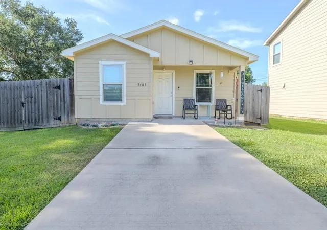 Homes for sale in Bay City, TX | 3401 3rd St, Bay City, TX 77414 | MLS# 27593870