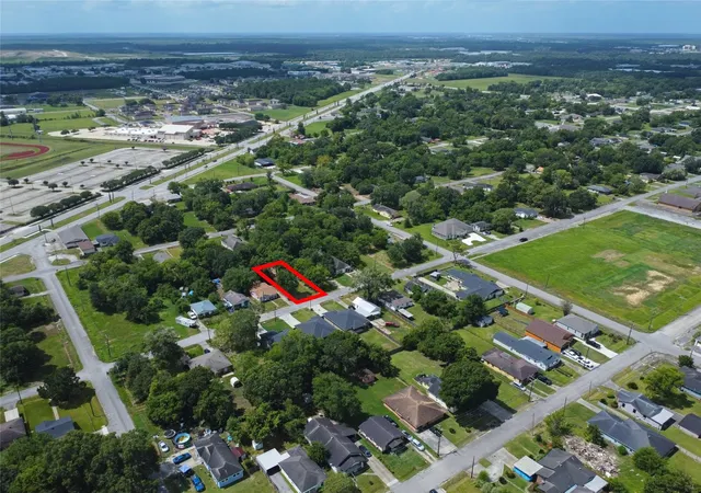 Photo 4 of Sale Pending at 3147 Waverly St, Beaumont, TX 77705 | MLS# 79194037 | Listing updated on 2026-09-20