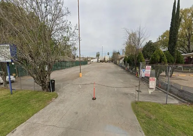 Land for sale at 6022 Fairdale Ln, Houston, TX 77057 | MLS# 52832746