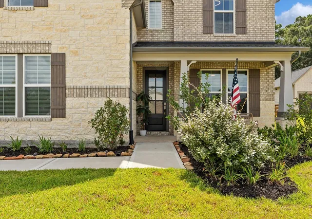 Photo 4 of Single family home for sale at 534 Black Bronco Rd, Magnolia, TX 77354 | MLS# 44350647 | Listing updated on 2026-10-09