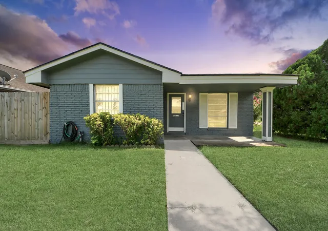 1st image of 802 Avenue M, South Houston, TX 77587 | MLS# 23678772