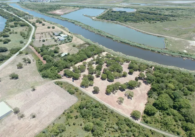 Photo 1 of Land for sale at 0 Johnson Dr, Oyster Creek, TX 77541 | MLS# 4561395 | Listing updated on 2026-07-10